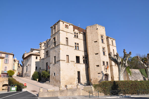 Castello di Château-Arnoux-Saint-Auban in Val de Durance Castello di Château-Arnoux-Saint-Auban in Val de Durance