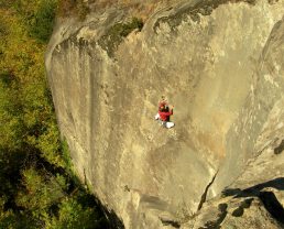 Alpinismo e arrampicata nel Grès d'Annot ©Lionel
