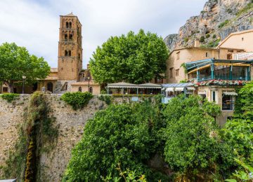 Moustiers-Sainte-Marie ©T. Verneuil