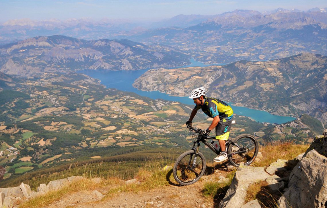 Base mountain-bike Blanche – Serre-Ponçon ©OT Montclar