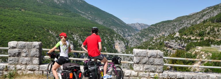 biciclette su la "route des crêtes" Verdon