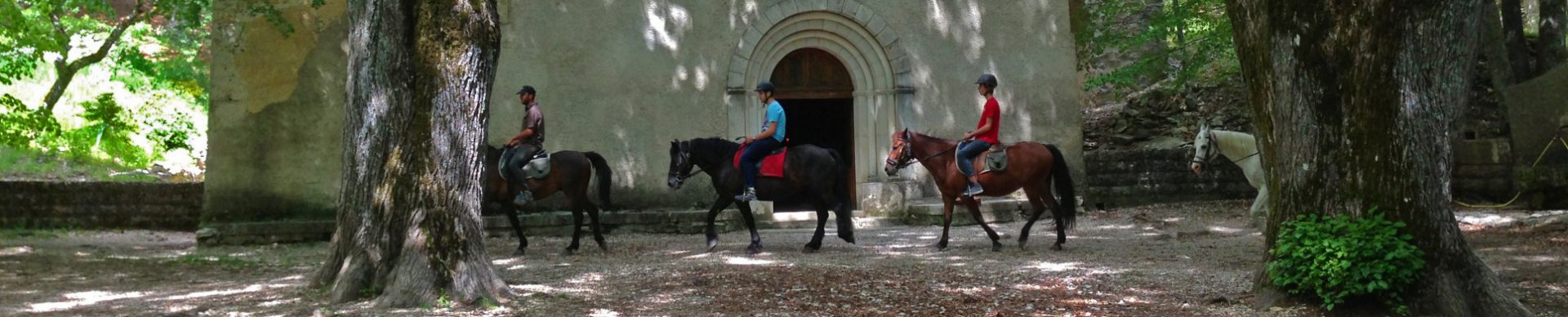 Rides in Haute-Provence Luberon