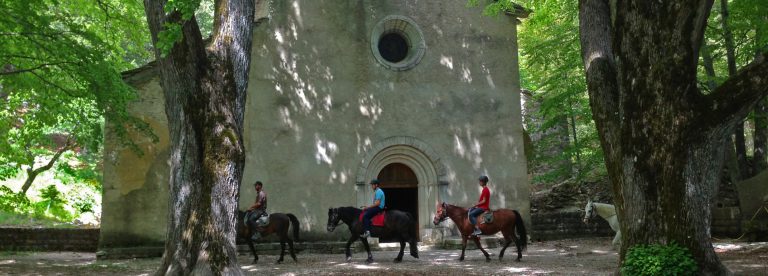 Rides in Haute-Provence Luberon